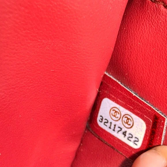 Brown velvet Quilted Shoulder Bag - Picture 7 of 9